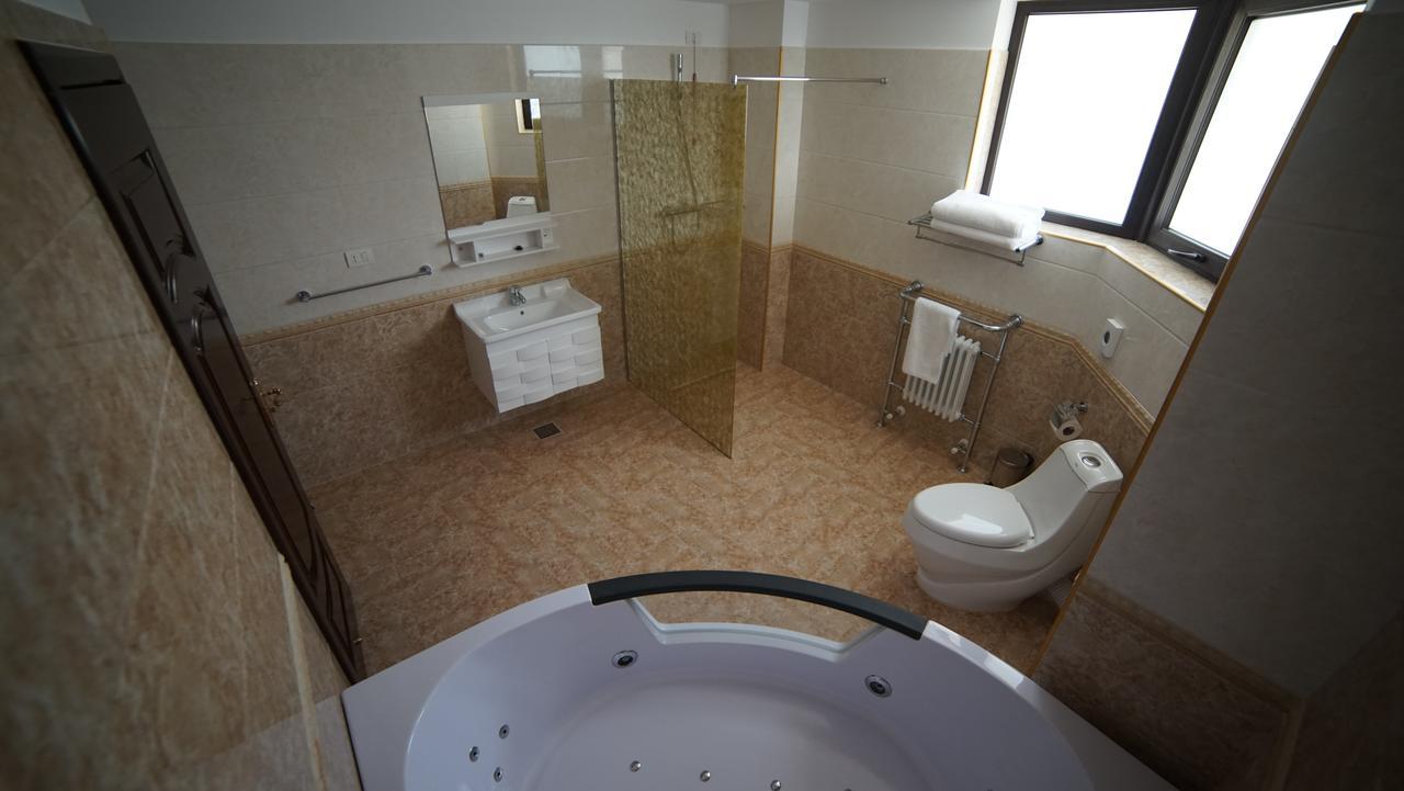Msr Port Hotel مانغاليا المظهر الخارجي الصورة