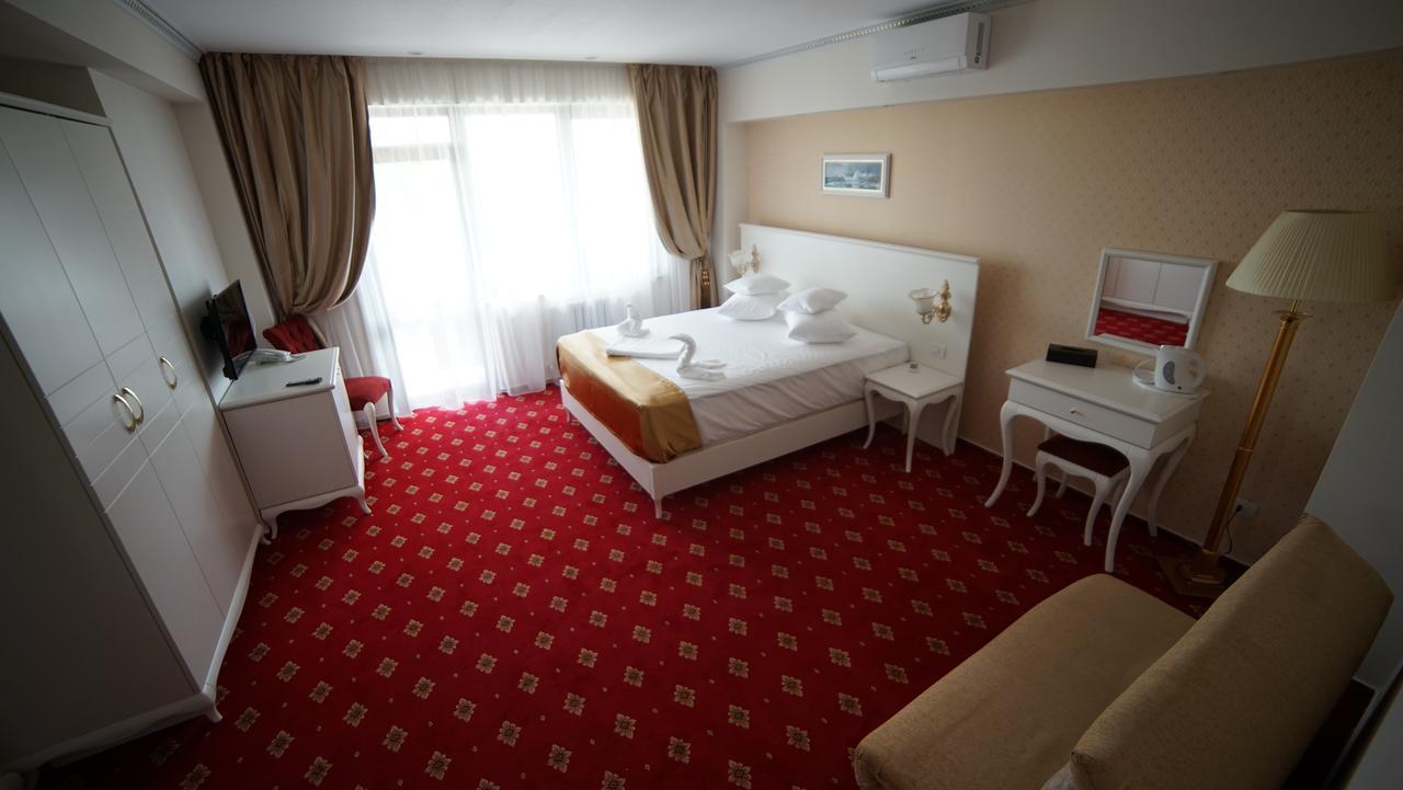 Msr Port Hotel مانغاليا المظهر الخارجي الصورة