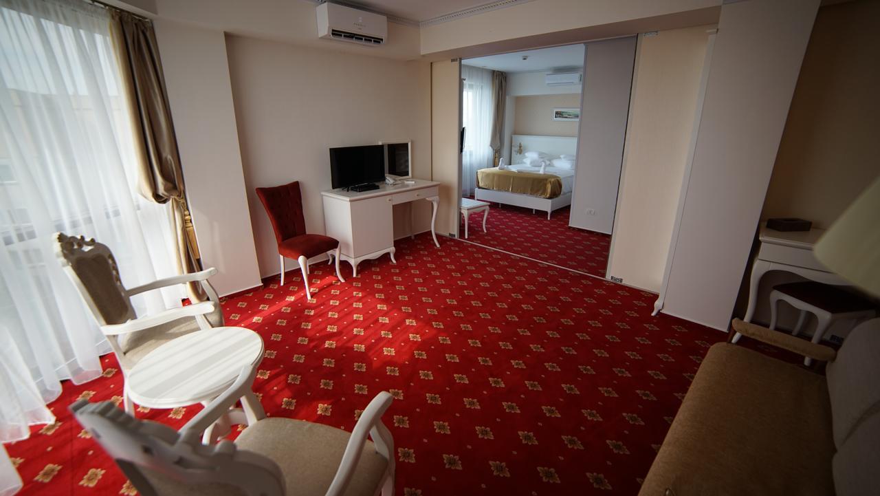 Msr Port Hotel مانغاليا المظهر الخارجي الصورة