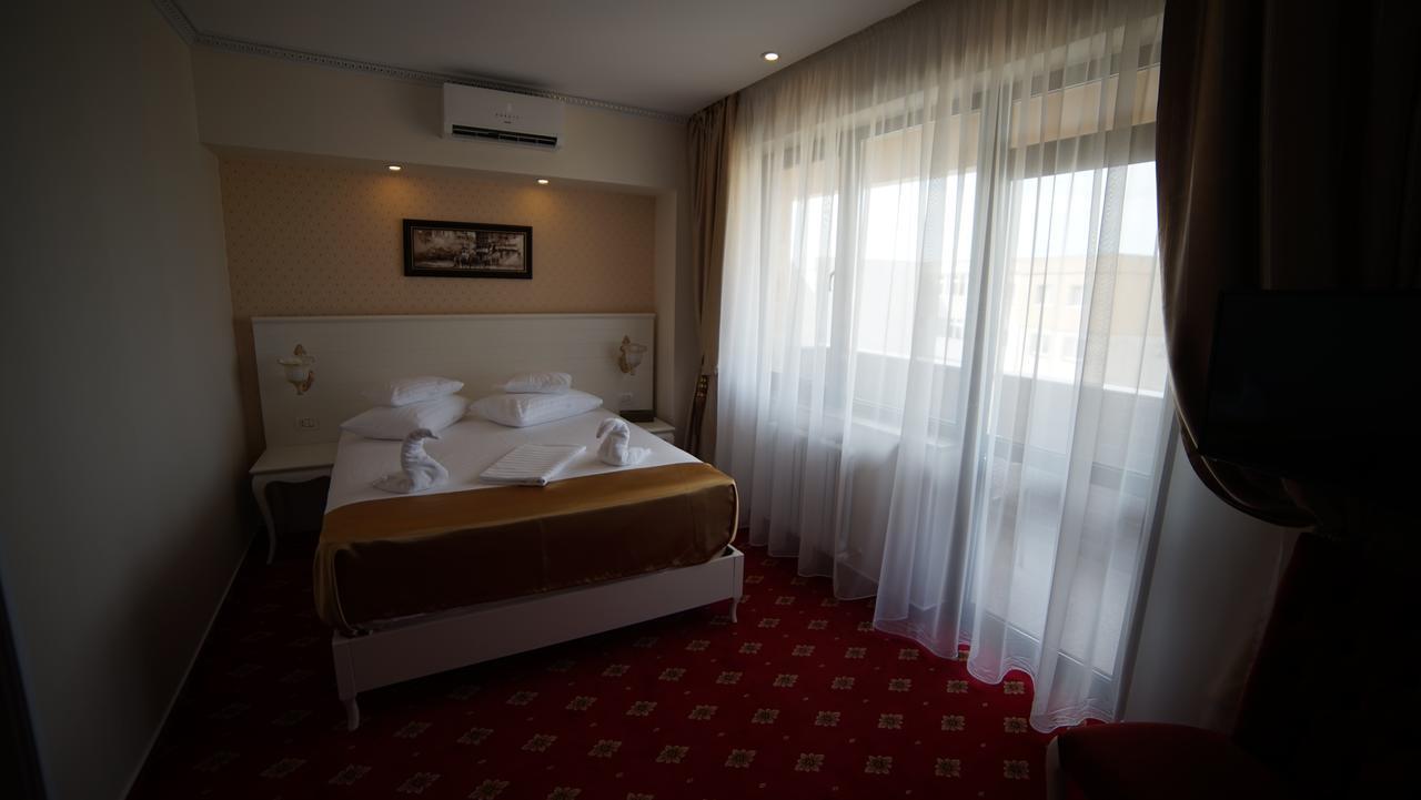 Msr Port Hotel مانغاليا المظهر الخارجي الصورة