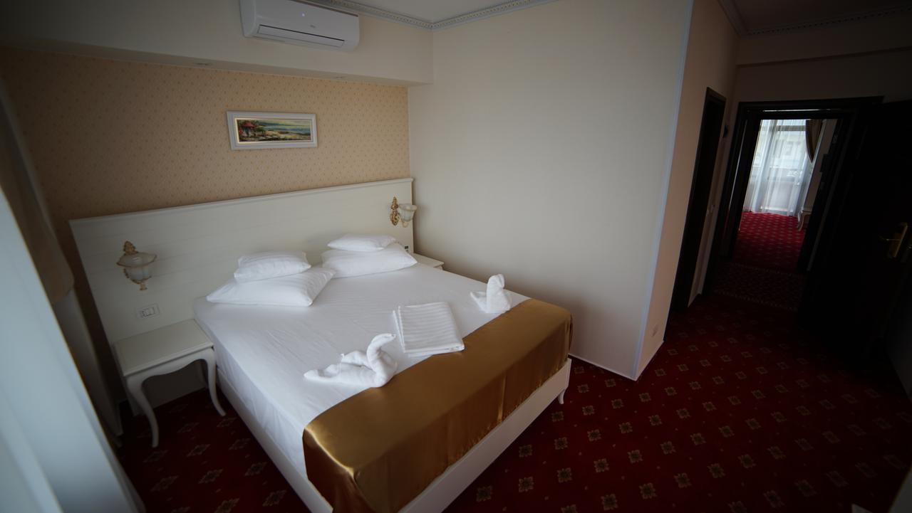 Msr Port Hotel مانغاليا المظهر الخارجي الصورة