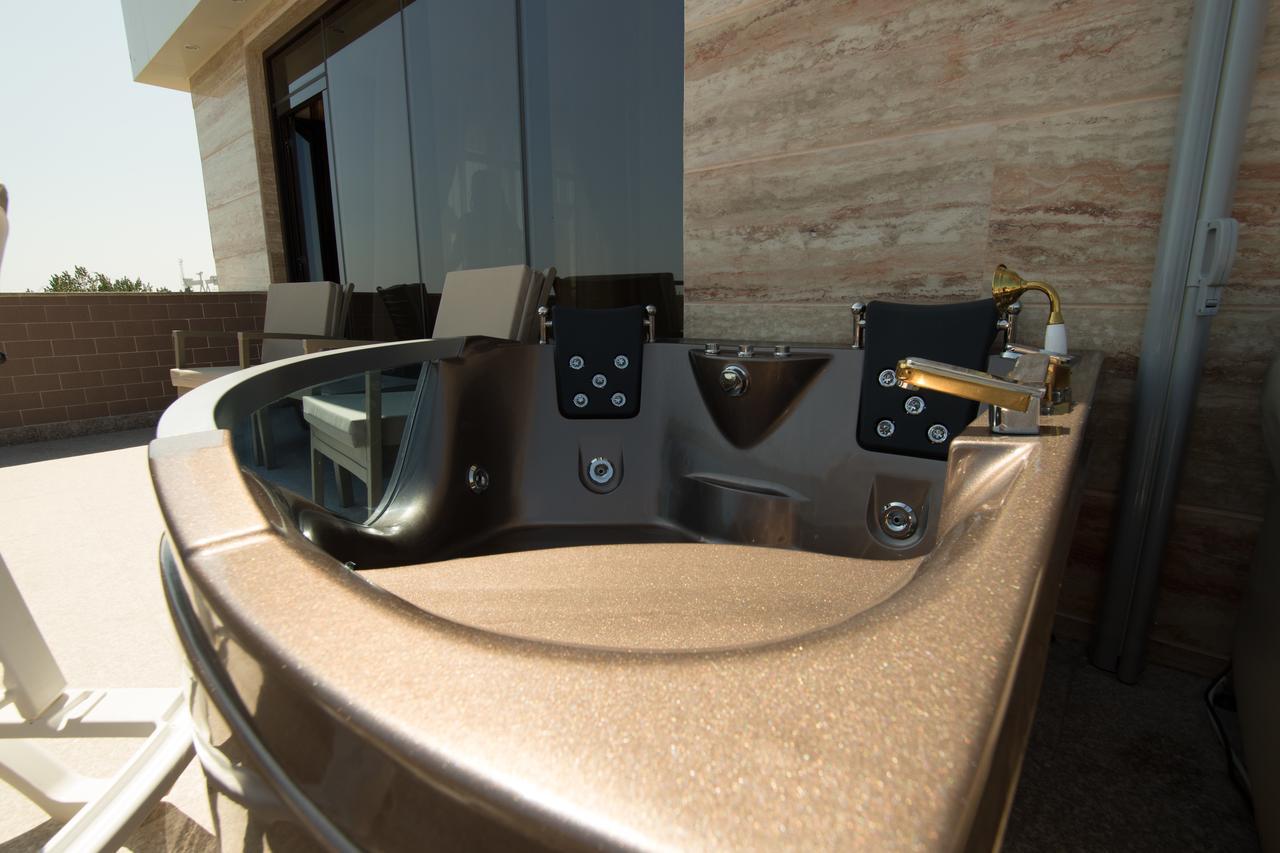 Msr Port Hotel مانغاليا المظهر الخارجي الصورة