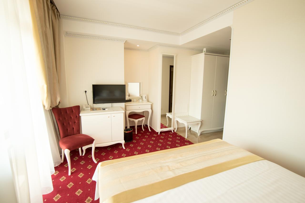 Msr Port Hotel مانغاليا المظهر الخارجي الصورة