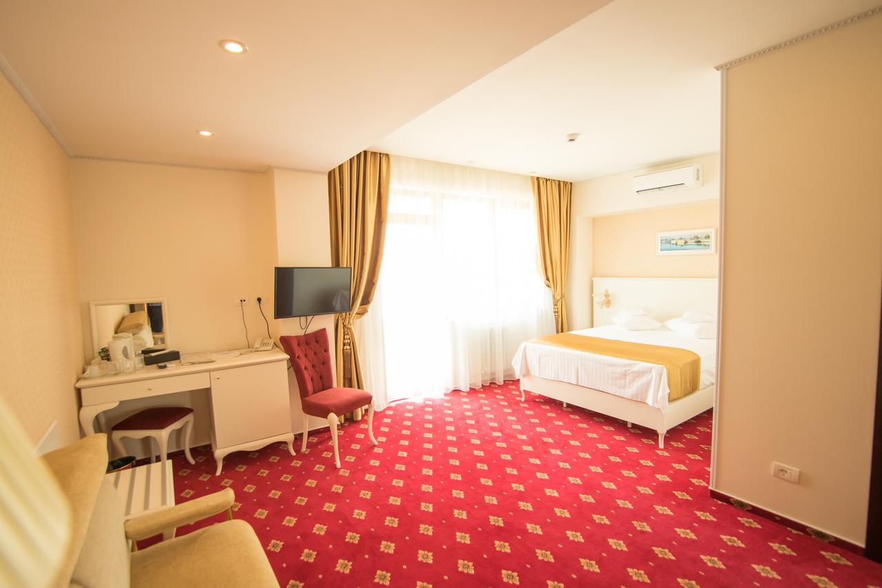 Msr Port Hotel مانغاليا المظهر الخارجي الصورة