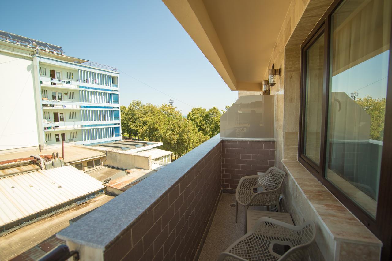 Msr Port Hotel مانغاليا المظهر الخارجي الصورة