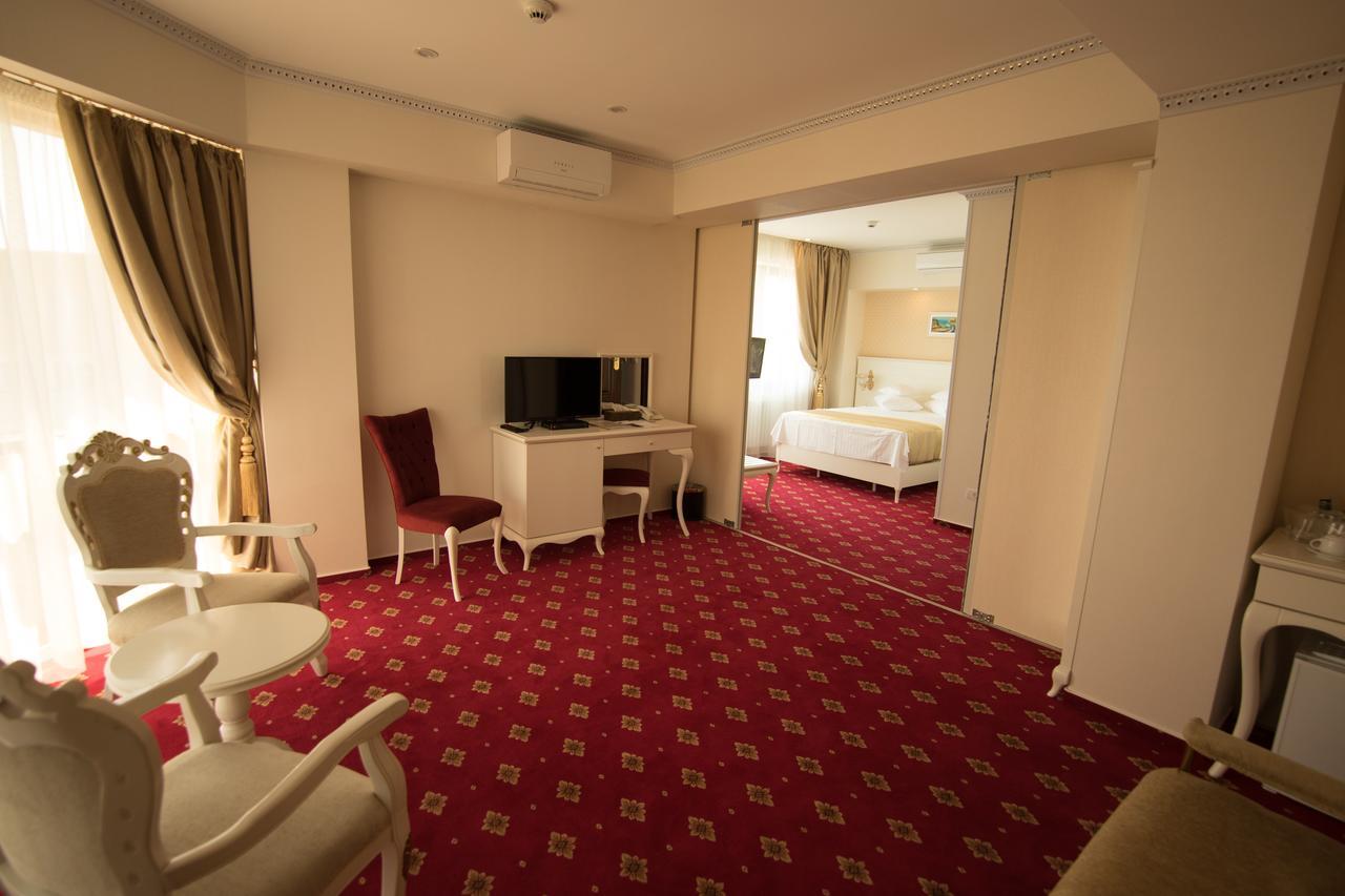 Msr Port Hotel مانغاليا المظهر الخارجي الصورة